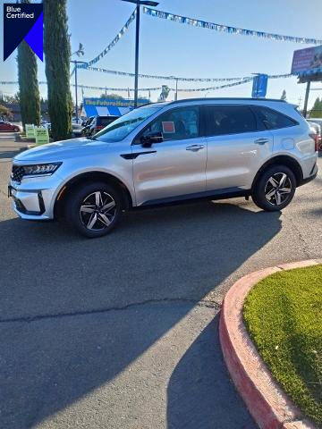 Used 2021 Kia Sorento S w/ Panoramic Sunroof Package