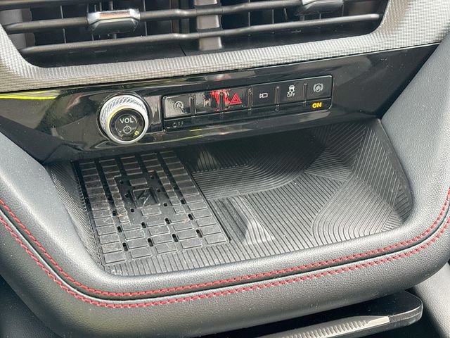 Certified 2025 Ford Explorer ST image 36