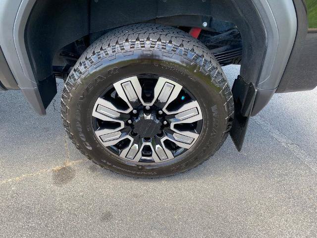 Used 2024 GMC Sierra 2500 Denali w/ Denali Reserve Package AWD/4WD image 32
