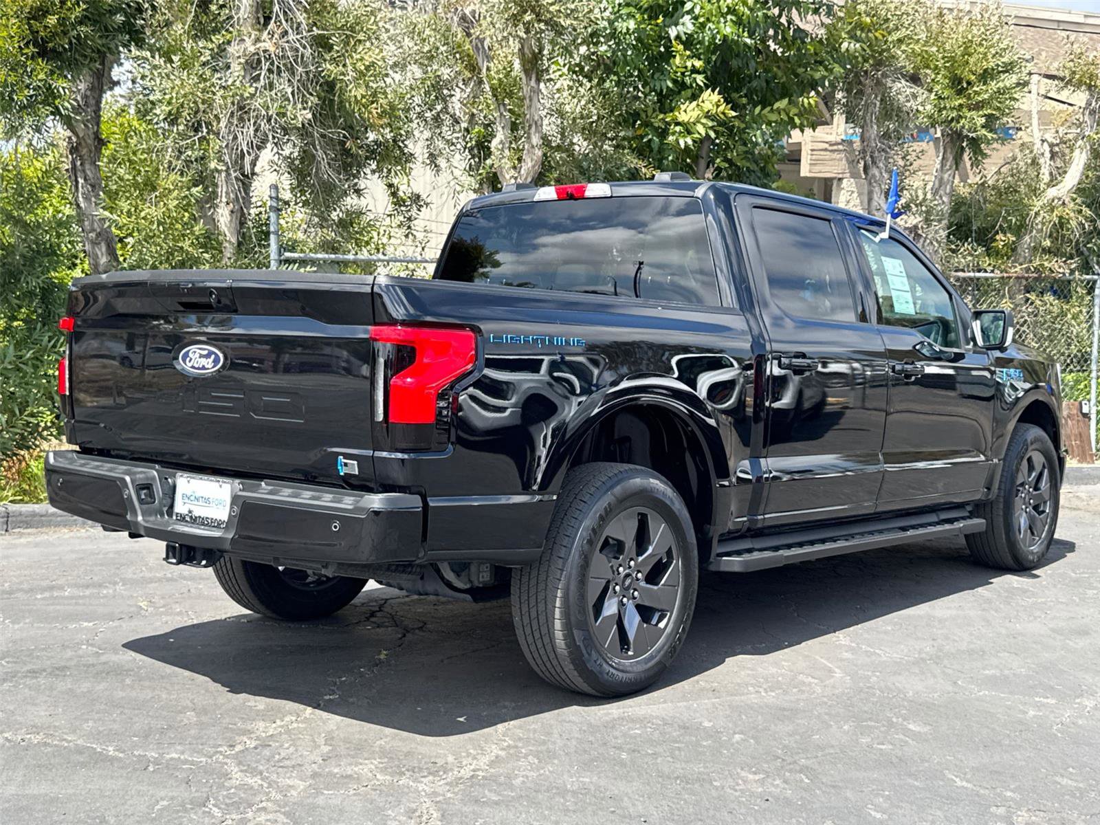 Certified 2024 Ford F150 Lightning Flash AWD/4WD image 17