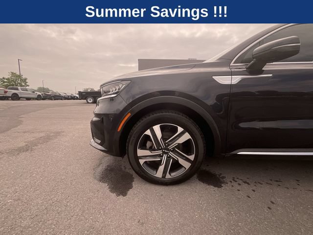 Used 2023 Kia Sorento EX AWD/4WD image 12