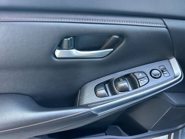 Used 2024 Nissan Sentra SR FWD image 10