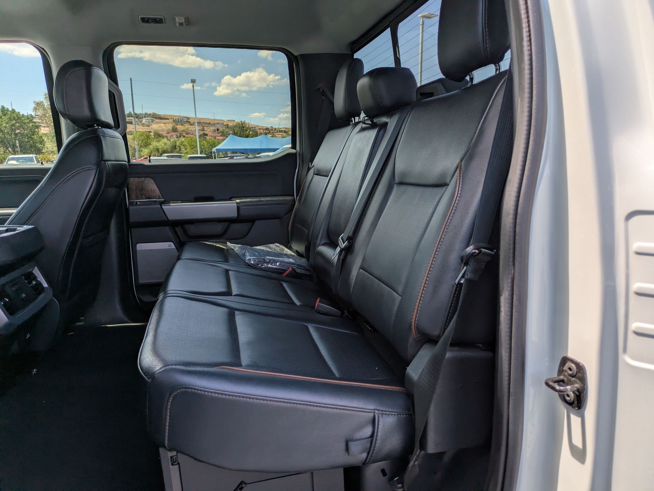Certified 2025 Ford F350 Lariat w/ Lariat Ultimate Package AWD/4WD image 27
