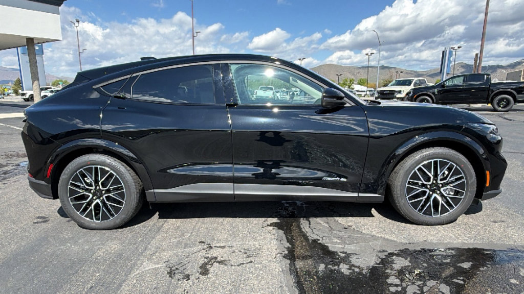 Certified 2026 Ford Mustang Mach-E Premium AWD/4WD image 2