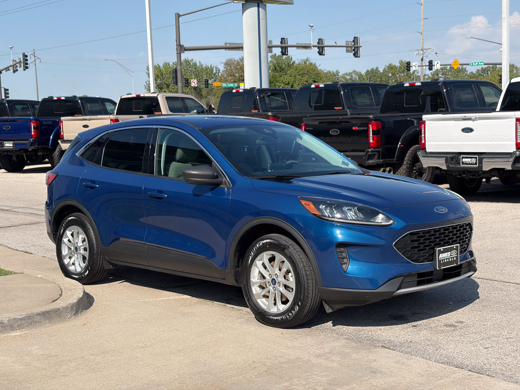 Certified 2022 Ford Escape SE AWD/4WD image 7