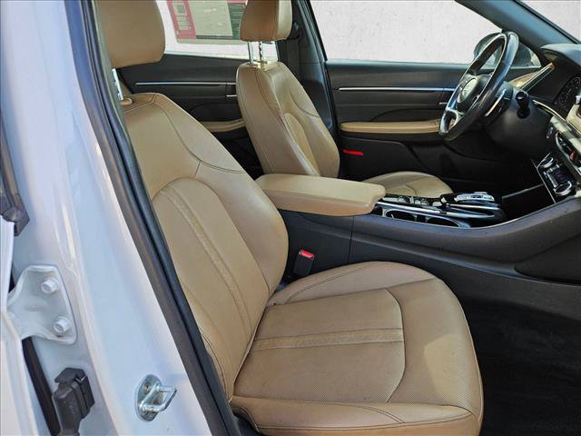 Used 2022 Hyundai Sonata Limited FWD image 17