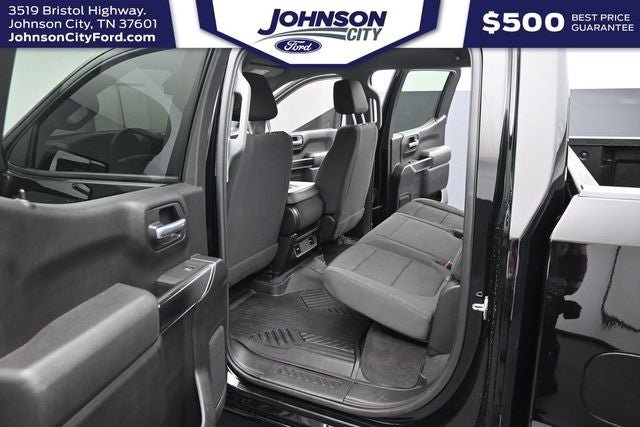 Used 2021 Chevrolet Silverado 1500 Custom Trail Boss w/ Midnight Edition AWD/4WD image 17