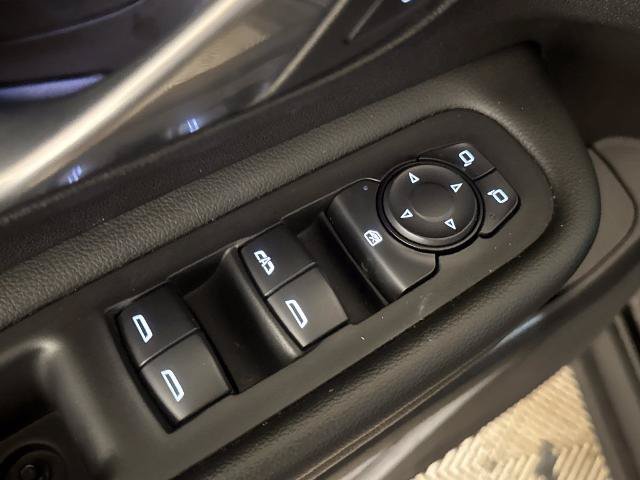 Used 2024 GMC Terrain SLE FWD image 16