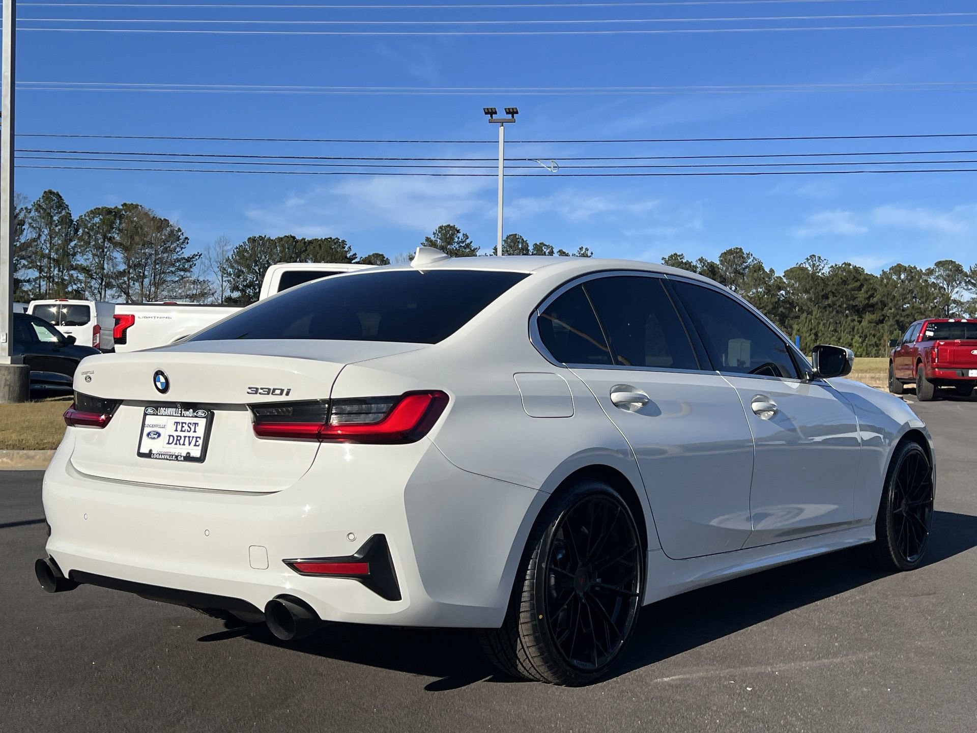 Used 2021 BMW 330i Sedan w/ Convenience Package image 3