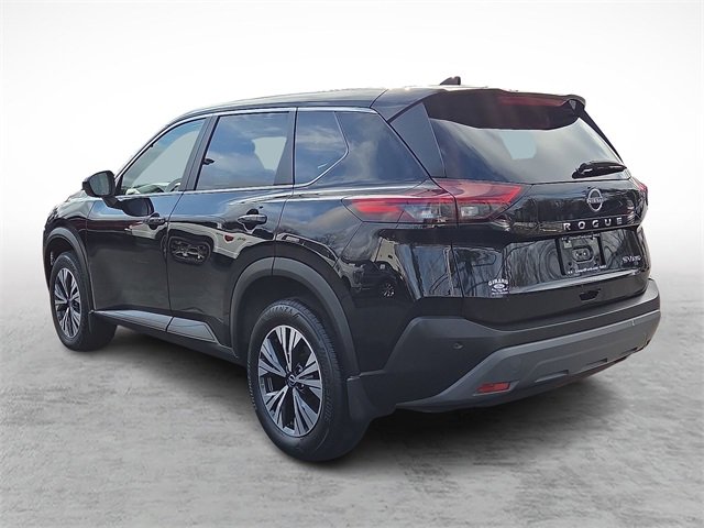 Used 2023 Nissan Rogue SV image 4