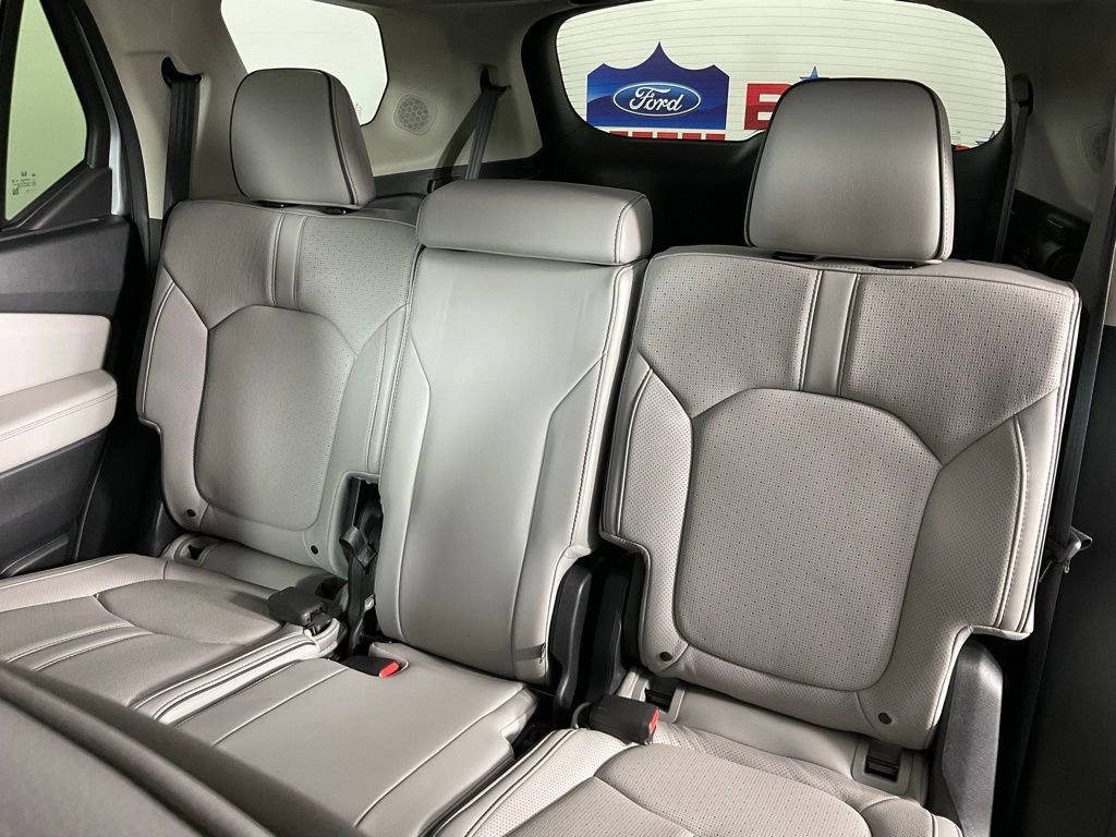 Used 2023 Honda Pilot Elite image 15