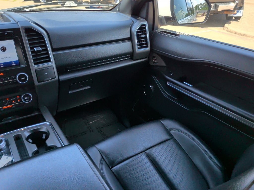 Certified 2021 Ford Expedition XLT RWD image 12