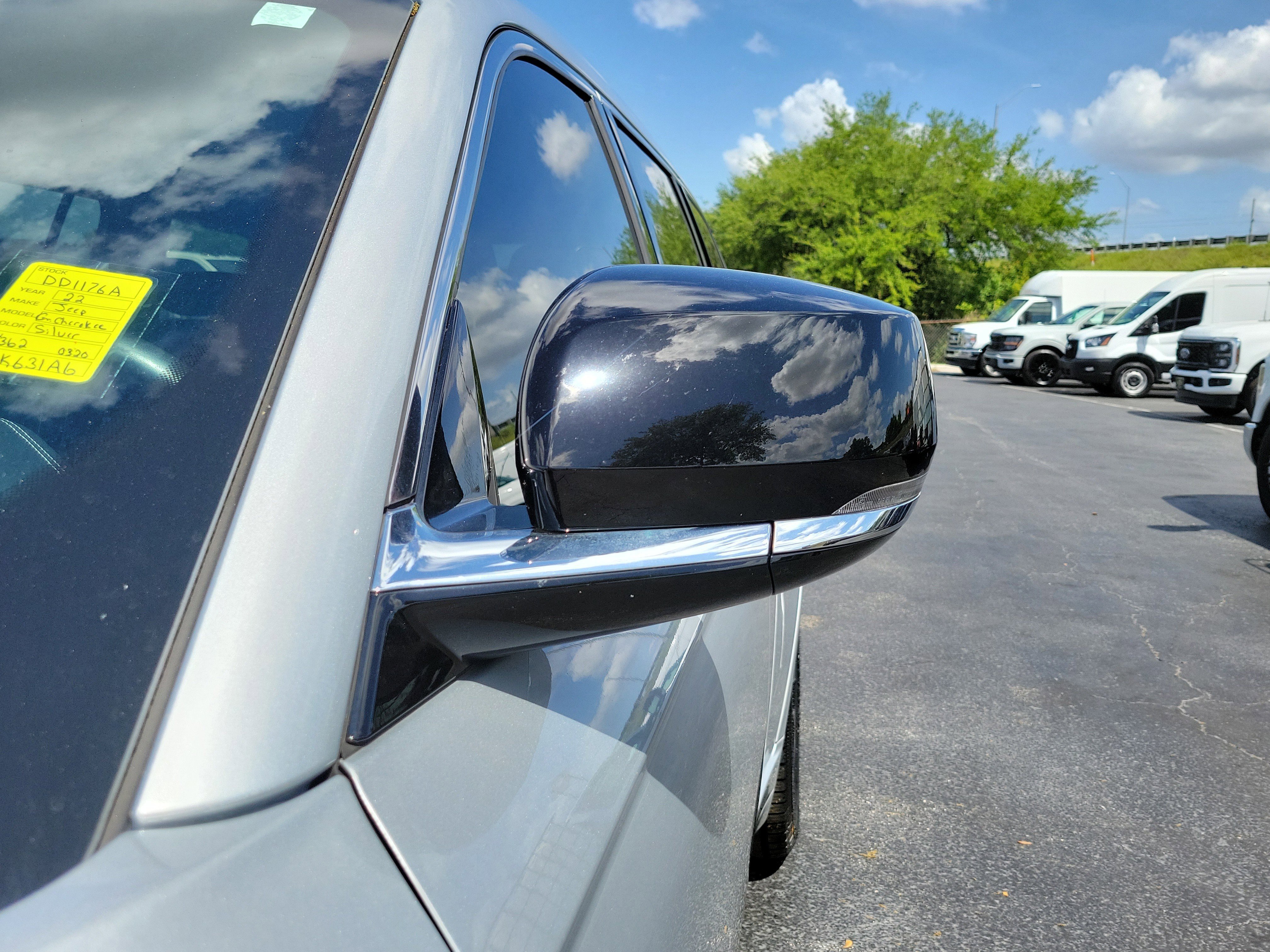 Used 2022 Jeep Grand Cherokee L Overland image 7