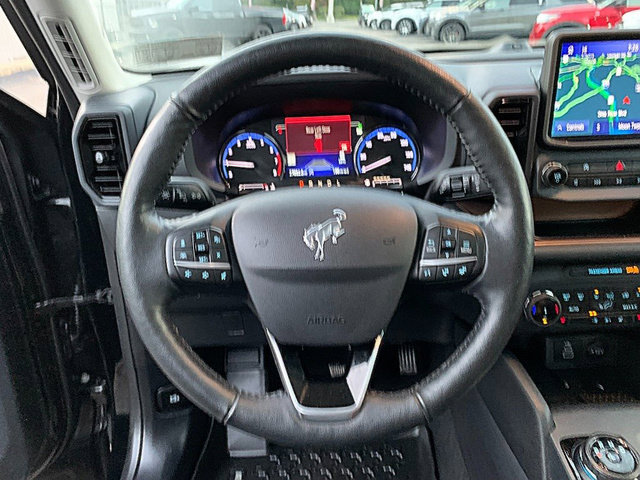 Certified 2023 Ford Bronco Sport Outer Banks w/ Tech Package AWD/4WD image 21