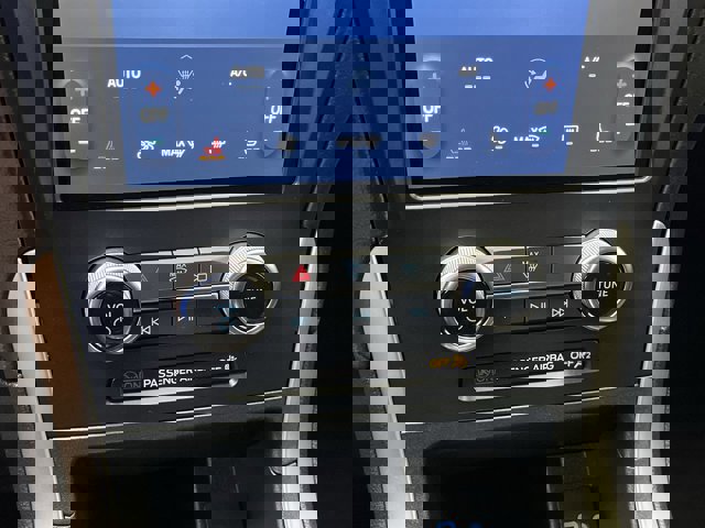 Certified 2024 Ford Edge SEL image 28