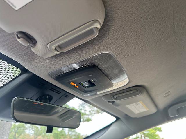 Used 2024 Toyota Prius LE FWD image 21