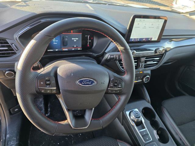 Certified 2025 Ford Escape ST-Line image 9