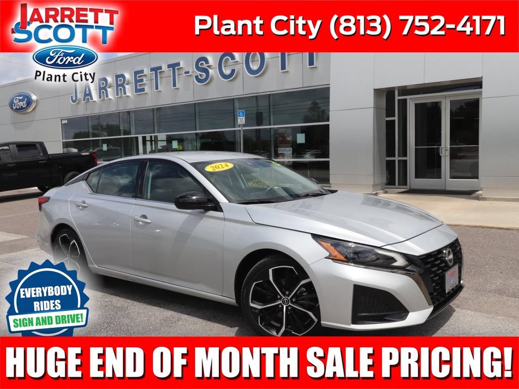 Used 2024 Nissan Altima 2.5 SR FWD image 1