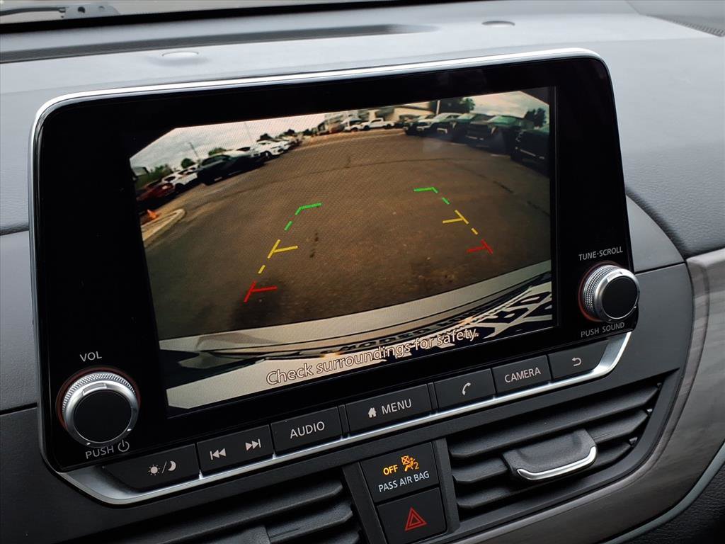 Used 2024 Nissan Altima 2.5 SV image 22