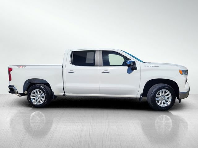 Used 2022 Chevrolet Silverado 1500 LT w/ Safety Package image 2