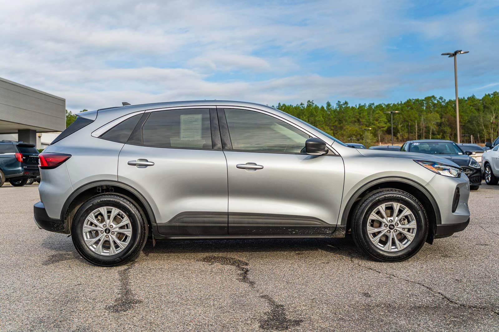 Certified 2024 Ford Escape Active w/ Tech Pack #1 image 6