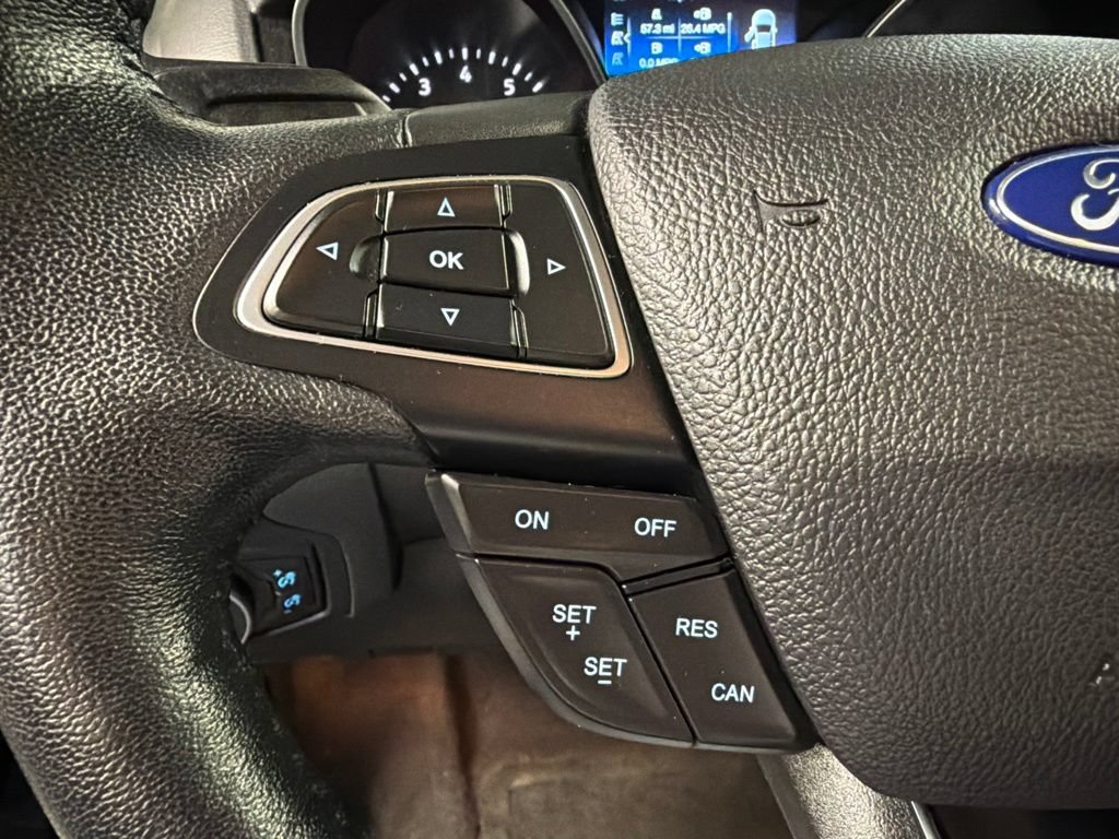 Certified 2018 Ford Focus SE w/ Cold Weather Package FWD image 17