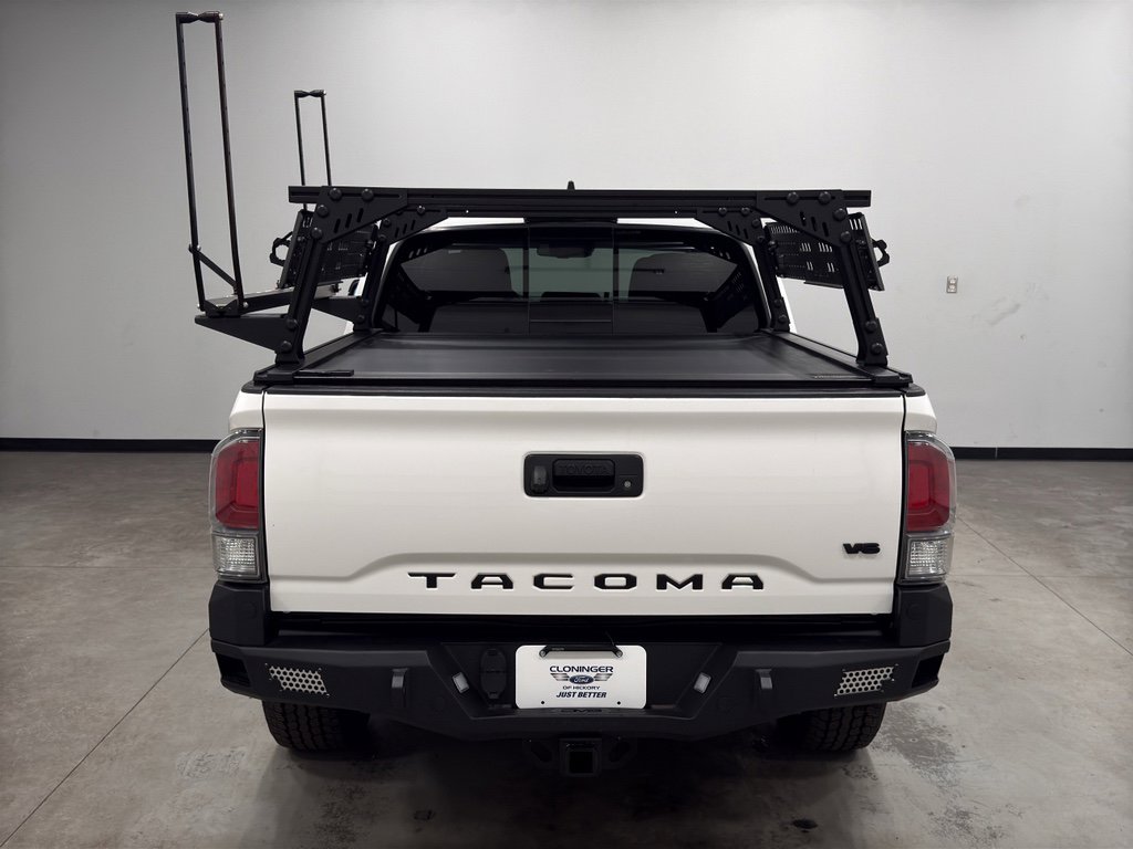 Used 2021 Toyota Tacoma TRD Off-Road image 7