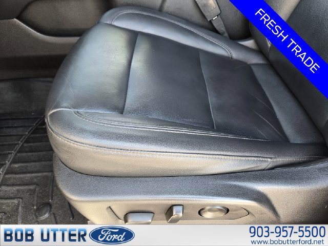 Used 2021 Chevrolet Tahoe Z71 w/ Luxury Package AWD/4WD image 23