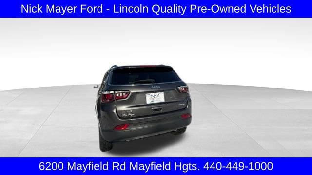 Used 2024 Jeep Compass Latitude w/ Convenience Group image 8