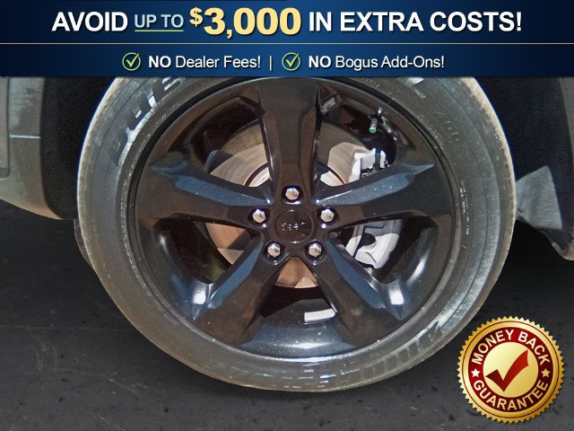Used 2022 Jeep Grand Cherokee L Laredo AWD/4WD image 13
