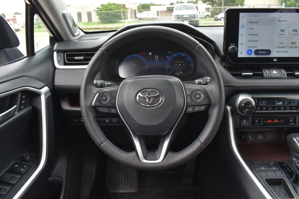 Used 2023 Toyota RAV4 Limited FWD image 15