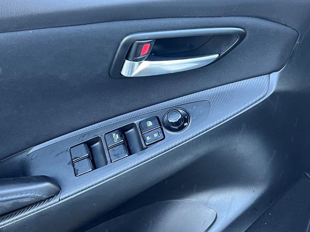 Used 2018 Toyota Yaris iA image 14