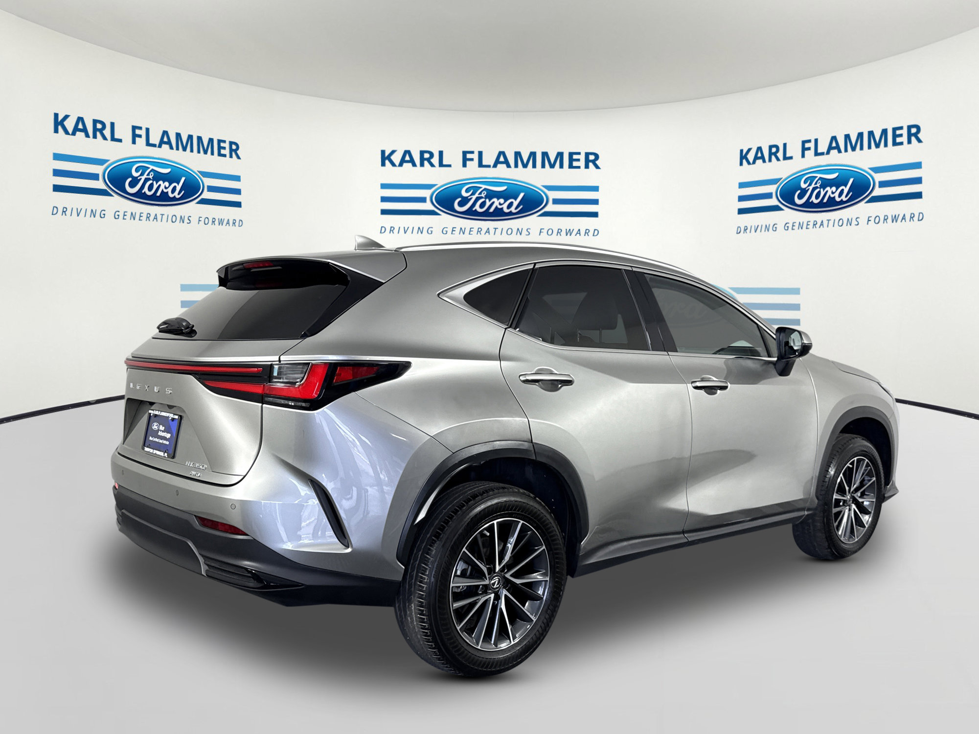 Used 2022 Lexus NX 350 AWD image 3