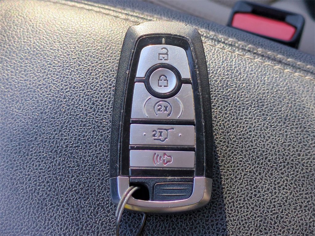 Certified 2021 Ford Escape SEL w/ Technology Package image 28