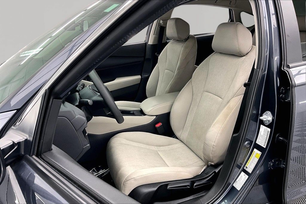 Used 2025 Honda Accord LX image 25