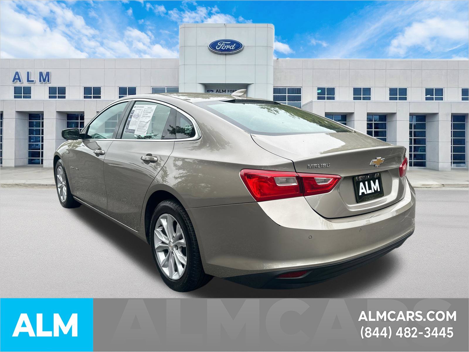 Used 2025 Chevrolet Malibu LT FWD image 8
