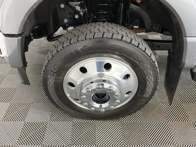 Certified 2025 Ford F450 Lariat w/ FX4 Off-Road Package image 32