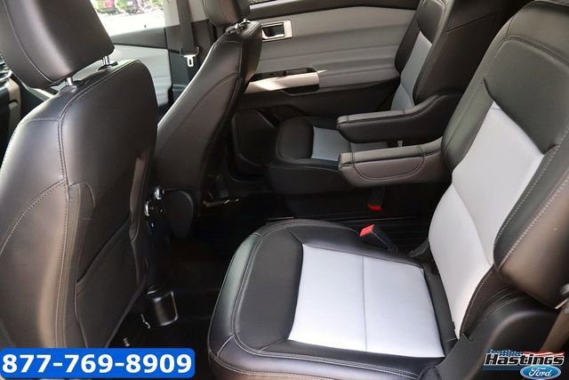 Certified 2022 Ford Explorer XLT w/ Equipment Group 202A image 14