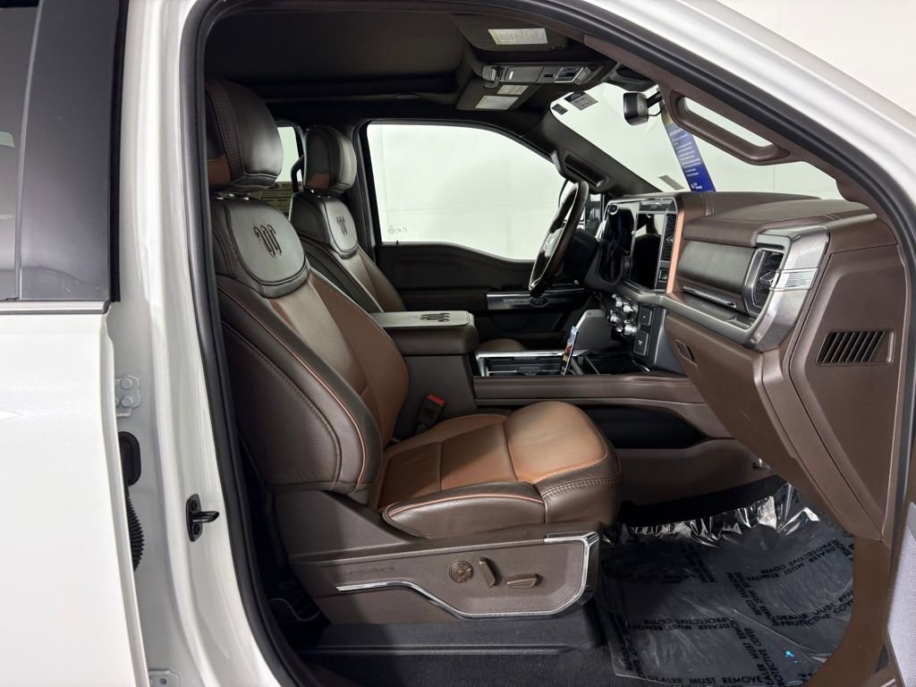 Certified 2025 Ford F450 King Ranch w/ Chrome Package image 36