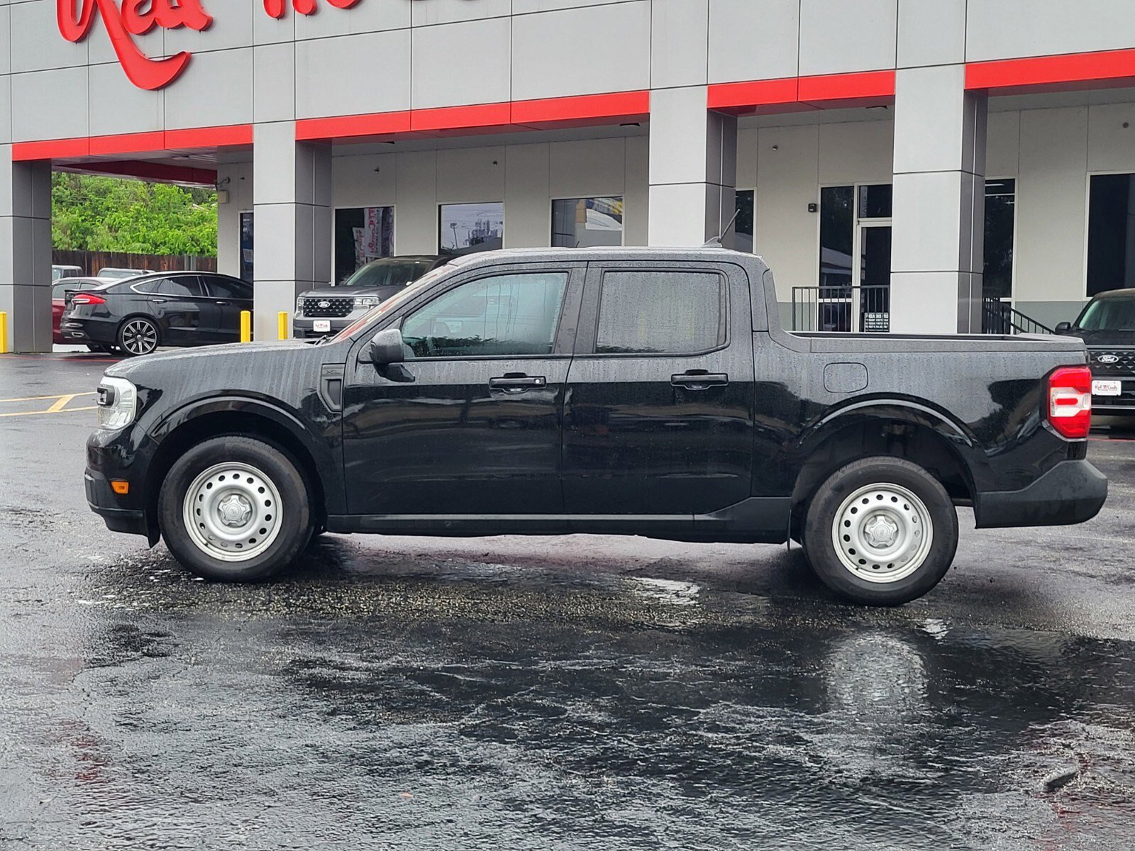 Certified 2024 Ford Maverick XL image 6