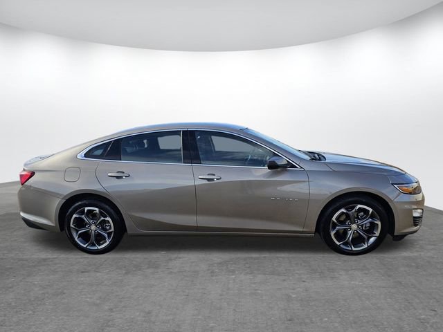 Used 2024 Chevrolet Malibu LT image 3
