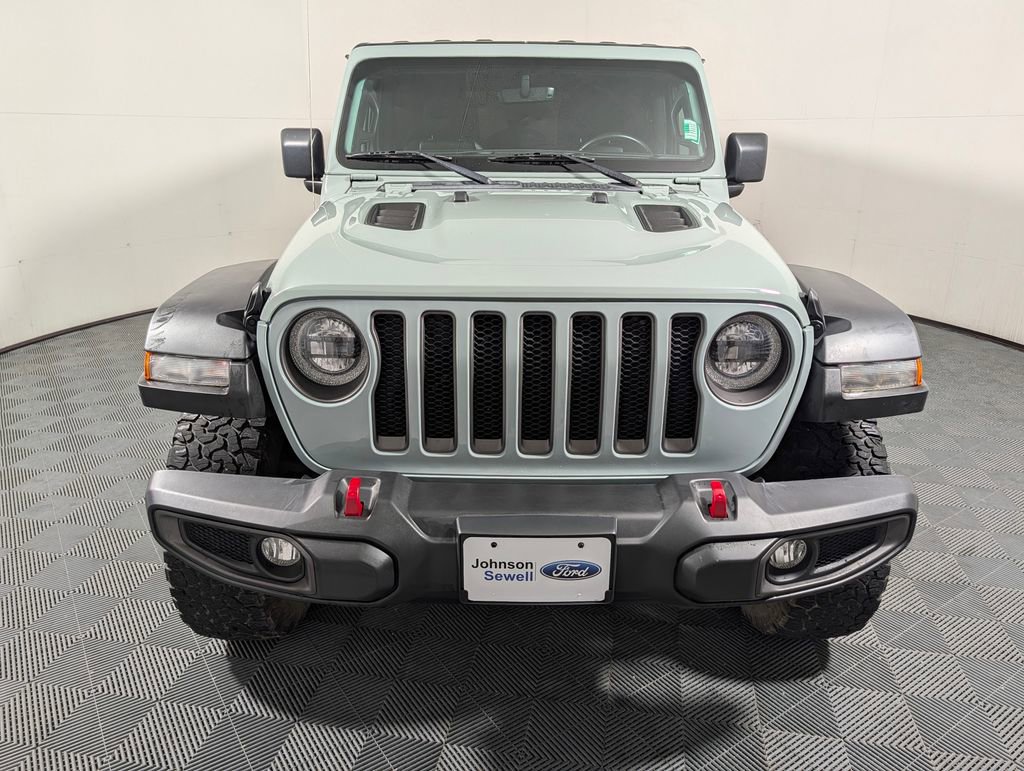 Used 2023 Jeep Wrangler Unlimited Rubicon w/ Cold Weather Group AWD/4WD image 3