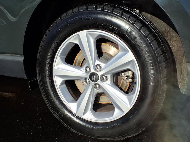 Certified 2024 Ford Edge SE image 23