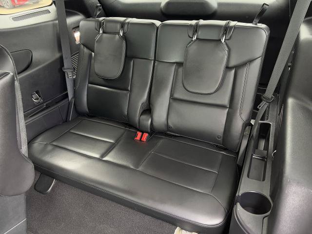 Certified 2022 Ford Explorer XLT w/ Equipment Group 202A RWD image 29