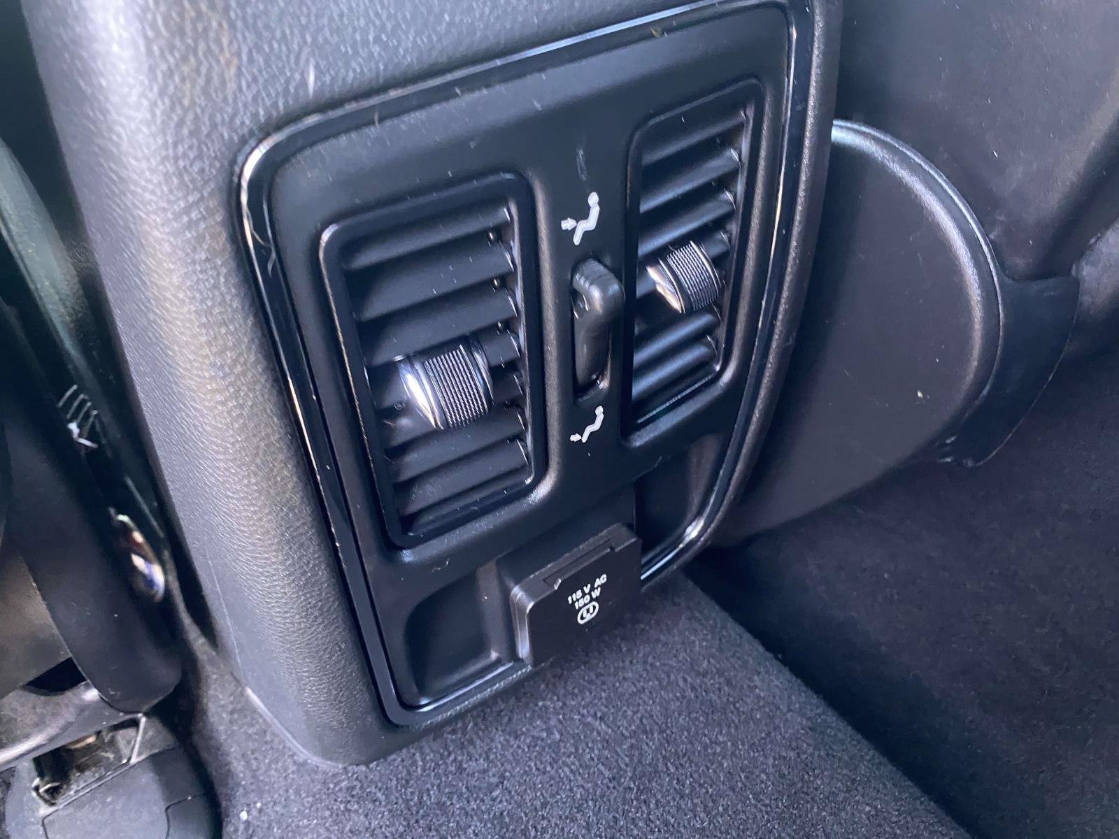 Used 2021 Jeep Grand Cherokee Laredo X RWD image 13