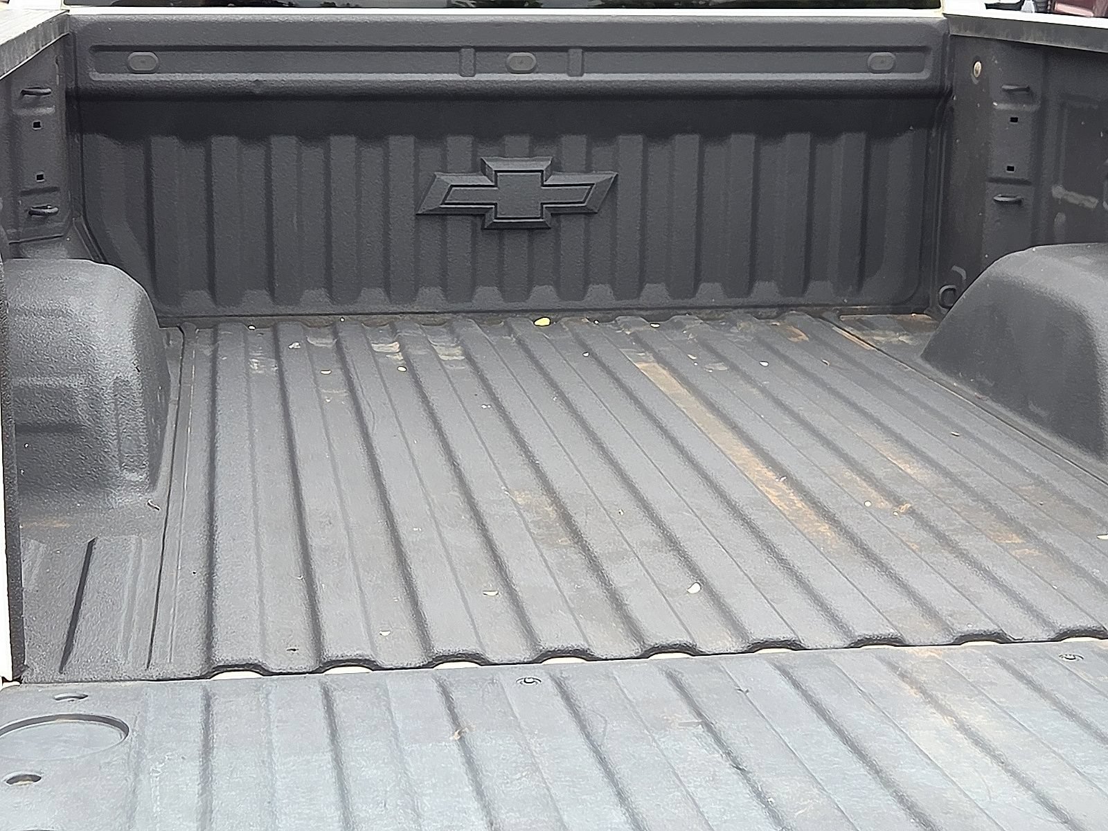 Used 2024 Chevrolet Silverado 1500 LT AWD/4WD image 8