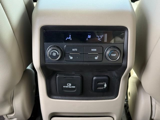 Used 2017 GMC Acadia Denali w/ Technology Package AWD/4WD image 18