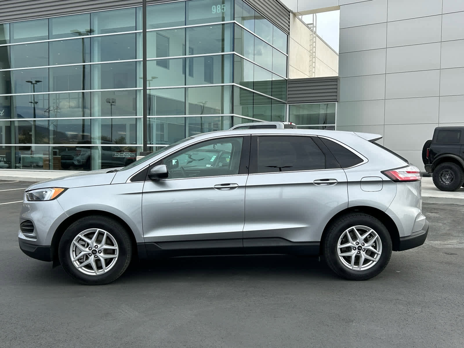 Certified 2024 Ford Edge SEL image 14