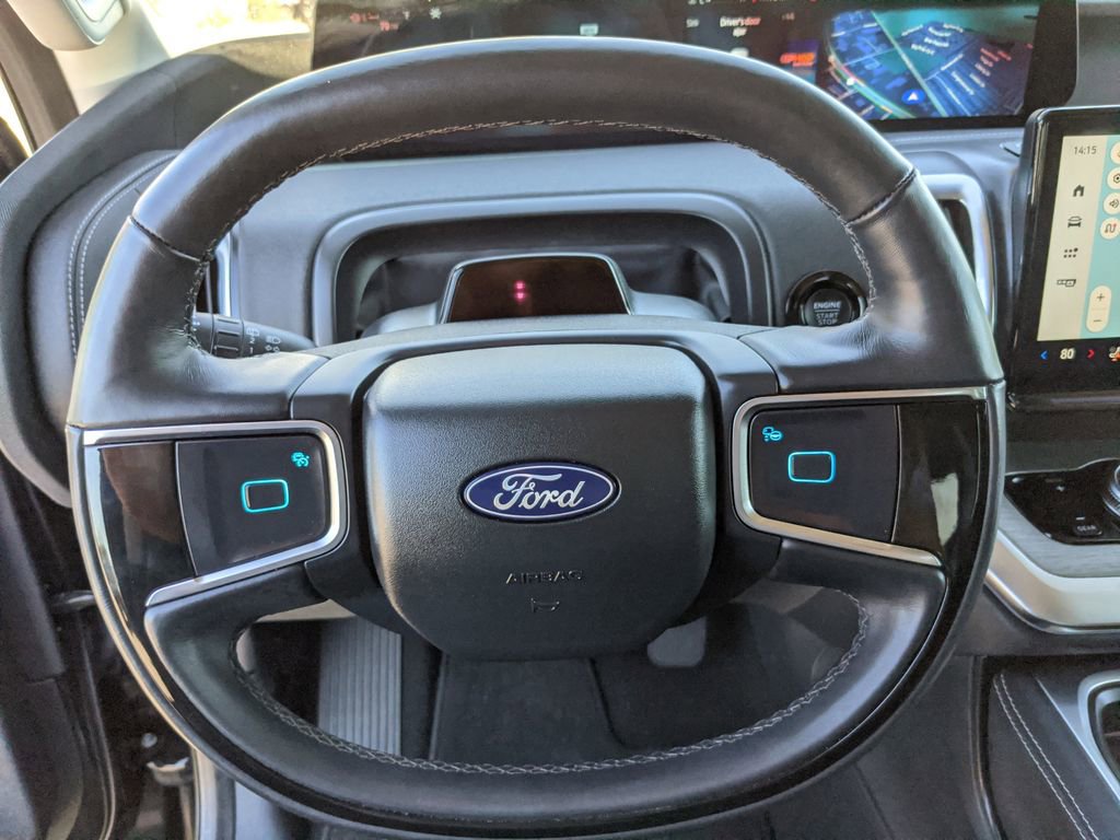 Certified 2025 Ford Expedition Platinum image 18