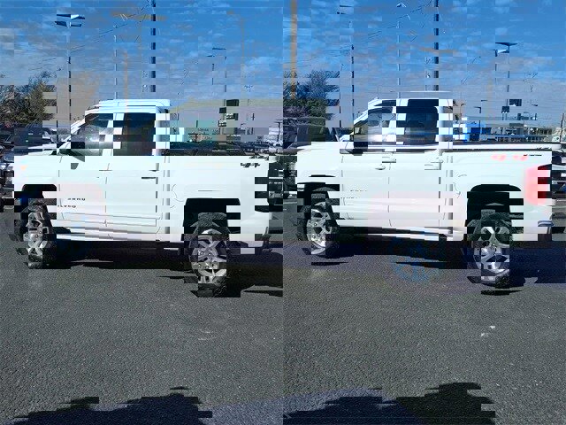 Used 2018 Chevrolet Silverado 1500 LT w/ All Star Edition image 6